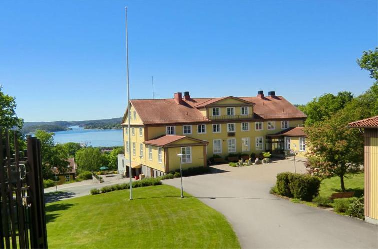 Stf Ljungskile Folkhoegskola Hostel And Hotel エクステリア 写真